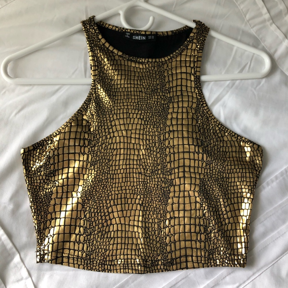 Super stretchy gold and black tank top!